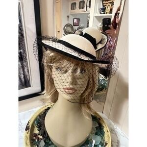 Sonni San Francisco Vintage 80's Cream & Black Cocktail Hat W/ Net & Back Bow &